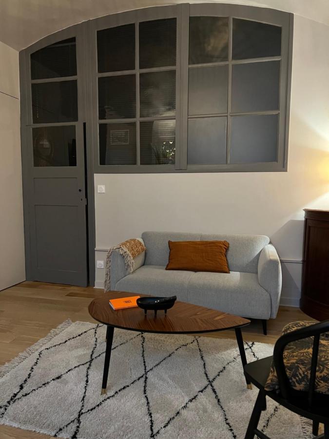 Lucas II Appartement 35 M2 Hotel Particulier XVII Ieme Siecle Centre Historique Clermont-Ferrand Cathedrale Buitenkant foto